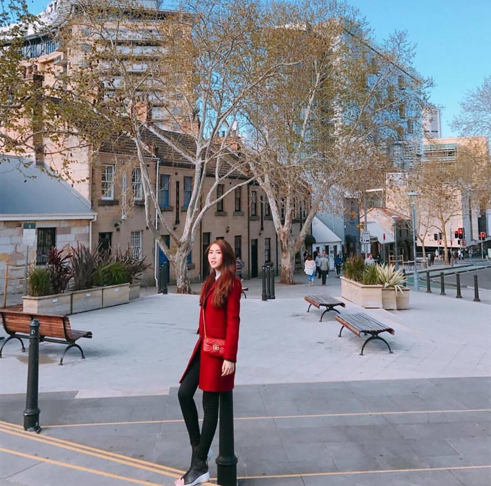 Bộ ba chân dài Tú Hảo - Ánh Quỳnh - Tường Linh đồng loạt khoe street style cực bắt mắt-2