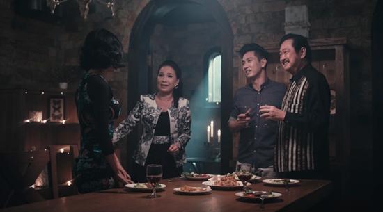 Angela Phương Trinh từ chối tình cảm của Hữu Vi vì vẫn yêu Rocker Nguyễn-9