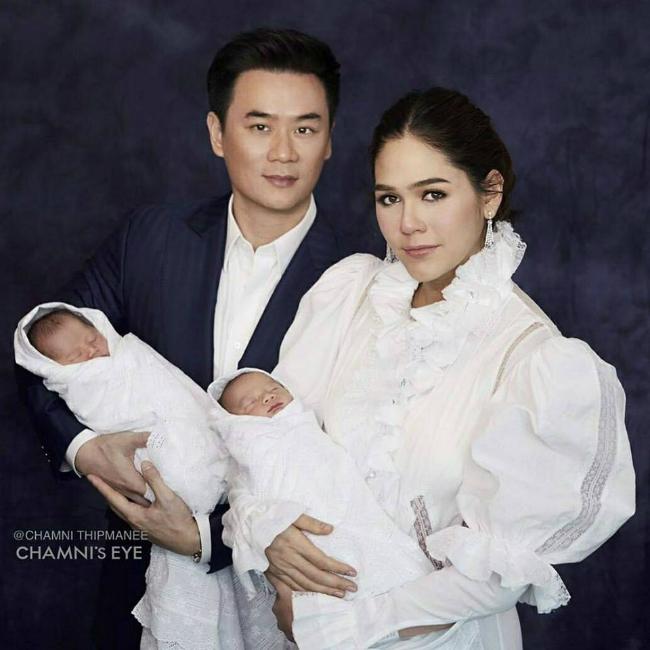 Mỹ nhân đẹp nhất Thái Lan Chompoo Araya khoe cặp song sinh vừa chào đời-3