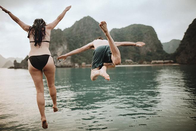 Đám cưới bí mật đẹp như mơ có 1-0-2 của cặp đôi Tây bỏ trốn trên đảo Cát Bà-5