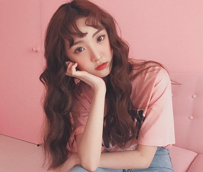 Hot girl cover nổi tiếng mạng xã hội Thái Lan sắp đến Việt Nam-2