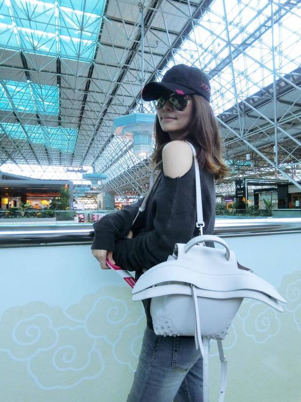 Hậu scandal lùm xùm với Nhĩ Khang, Lâm Tâm Như lộ gương mặt mỏi mệt với làn da kém mịn màng, nhiều nếp nhăn-3