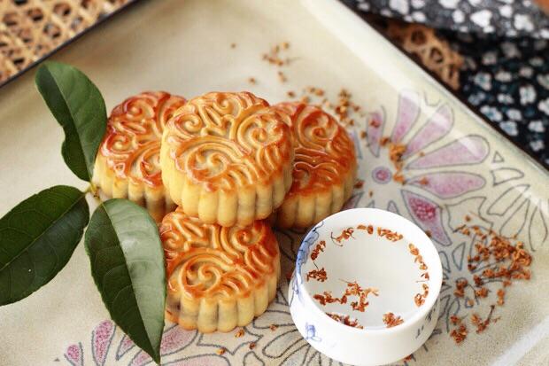 Thử làm ngay món bánh Trung thu vị dừa cho mùa Trung thu thêm hương vị-6