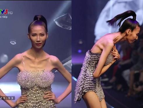 Cao Ngân như 'bộ xương di động' đi catwalk trong đêm chung kết Next Top mùa All Stars