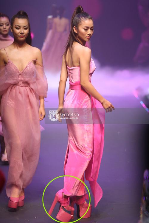 Chung kết Next Top 2017: sàn diễn thời trang lỗi nhất năm vì trang phục và catwalk quá tệ-2
