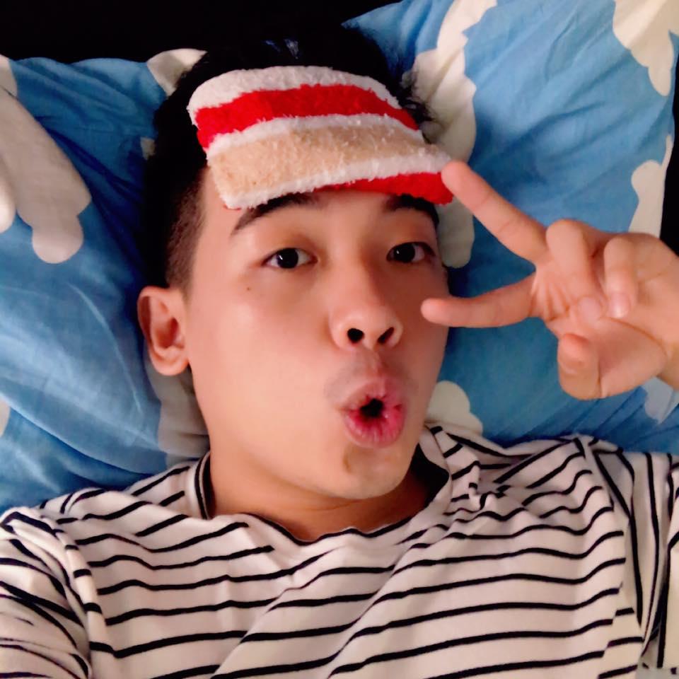 Hot girl - hot boy Việt 10/9: Khánh Linh trùng tu lại da mặt bằng phương pháp phi kim-7