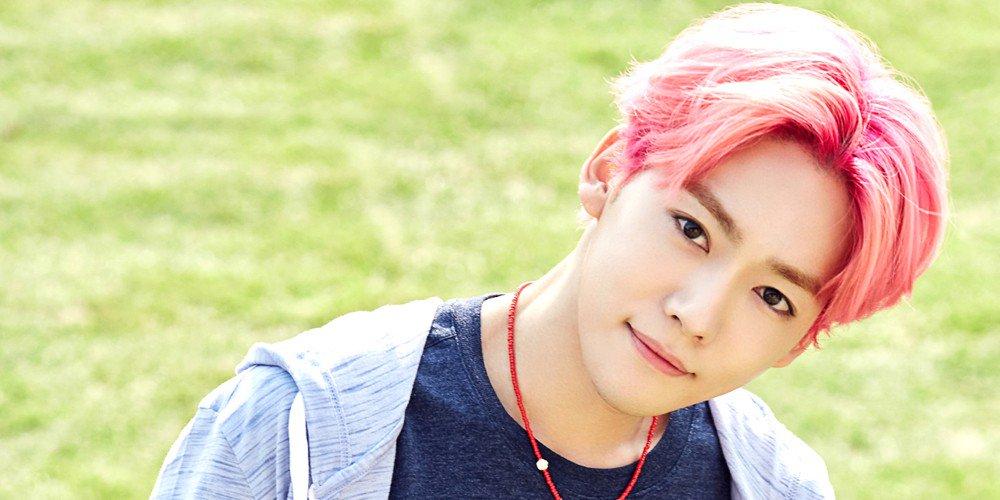 Sao Hàn 10/9: Nữ thần sexy HyunA tiết lộ từng tiệc tùng trong tình trạng bán khỏa thân-9