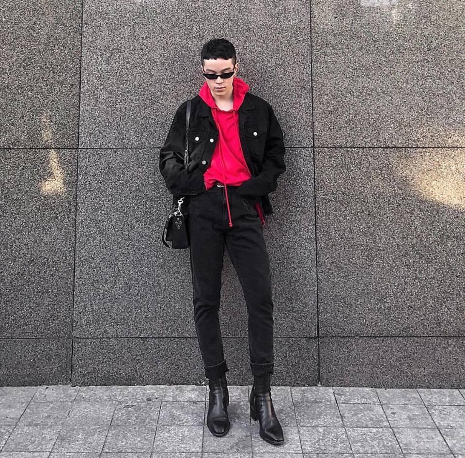 Cứ đen - trắng mà diện, street style của Kỳ Duyên vươn lên top sao mặc đẹp nhất tuần này-10