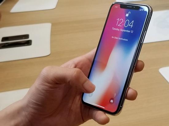 iPhone X được chào giá 40-50 triệu đồng tại Việt Nam