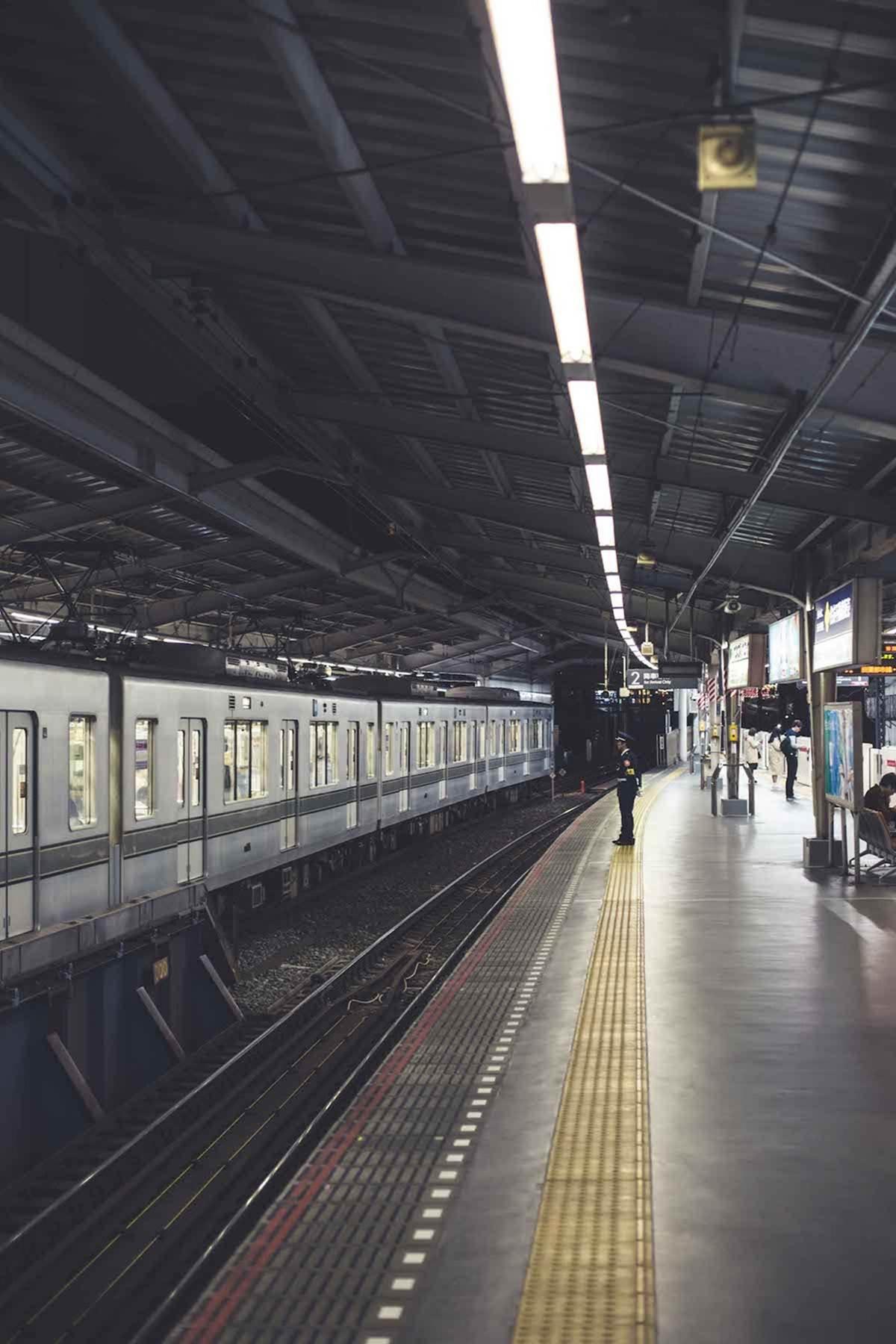 Tokyo bình dị và gần gũi qua loạt ảnh đường phố chân thực-3