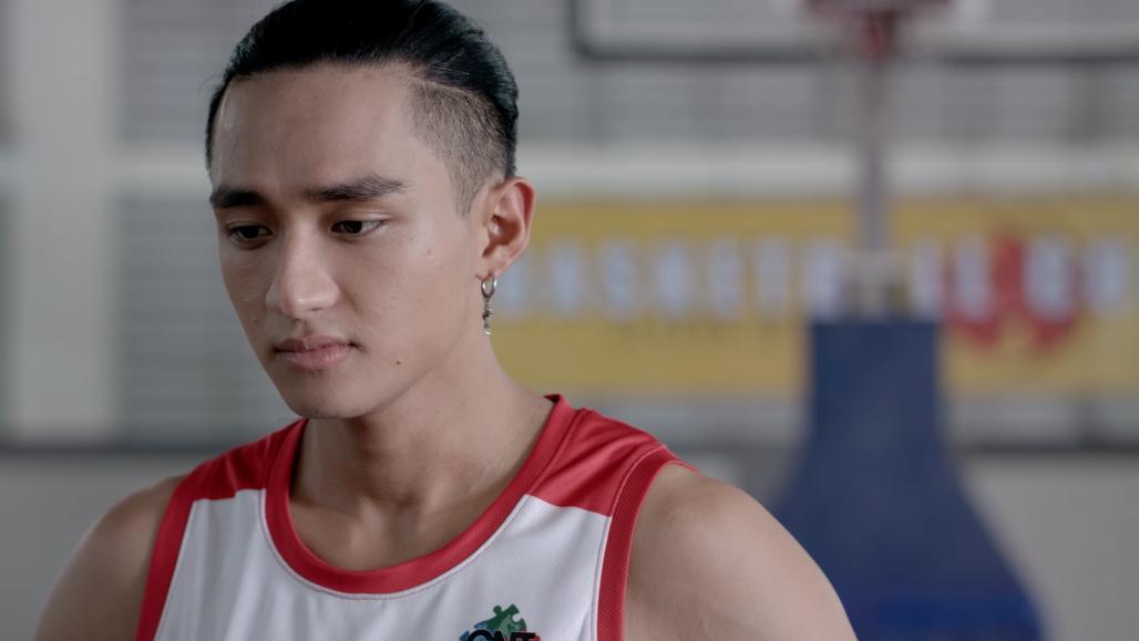 Hữu Vi bất lực nhìn Angela Phương Trinh tình tứ với Rocker Nguyễn-2