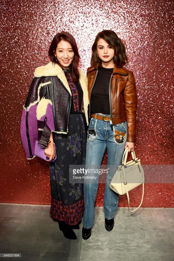 Park Shin Hye váy vóc điệu đà, Jessica Jung kín cổng cao tường tham dự NYFW-4