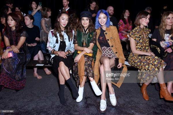 Park Shin Hye váy vóc điệu đà, Jessica Jung kín cổng cao tường tham dự NYFW-8