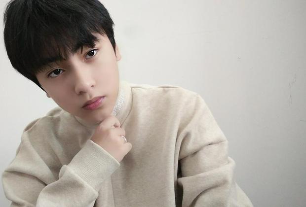 Đẹp trai, hát hay, nhảy giỏi lại còn được giải quốc gia và tuyển thẳng vào đại học - chàng trai hoàn hảo hết phần thiên hạ đây rồi!-2