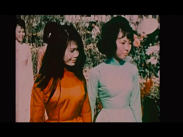 Ngô Thanh Vân thẳng tay tát Lan Ngọc vì tội không biết may áo dài-1