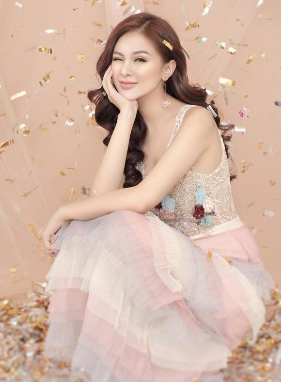 Hot girl - hot boy Việt 15/9: Đôi bạn trẻ Phở - SunHt rủ nhau đi trốn ở Singapore-6