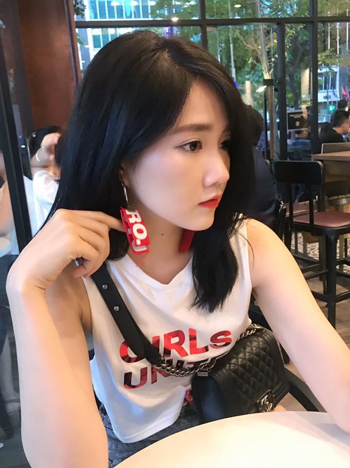 Hot girl - hot boy Việt 15/9: Đôi bạn trẻ Phở - SunHt rủ nhau đi trốn ở Singapore-8