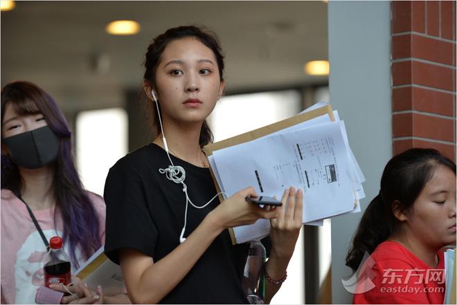 Ngày nhập học, lò đào tạo minh tinh hàng đầu Trung Quốc toàn thấy trai đẹp gái xinh-5