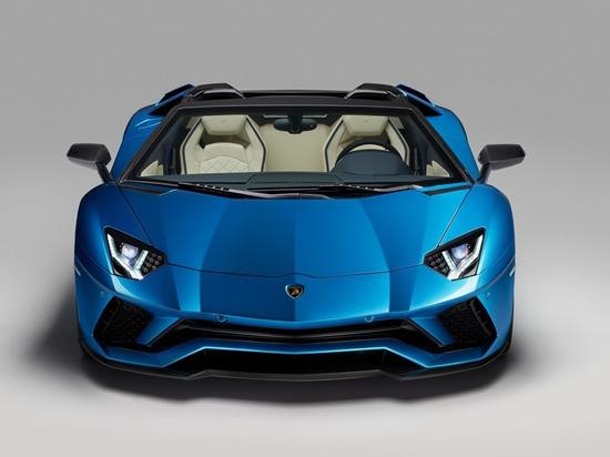 Lamborghini Aventador S Roadster - siêu phẩm mui trần mới