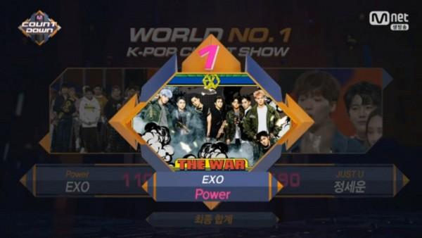 Chỉ mất 5 năm để ‘gom đủ’ 100 cúp chiến thắng: ‘Tường thành’ EXO thật đáng sợ!-1