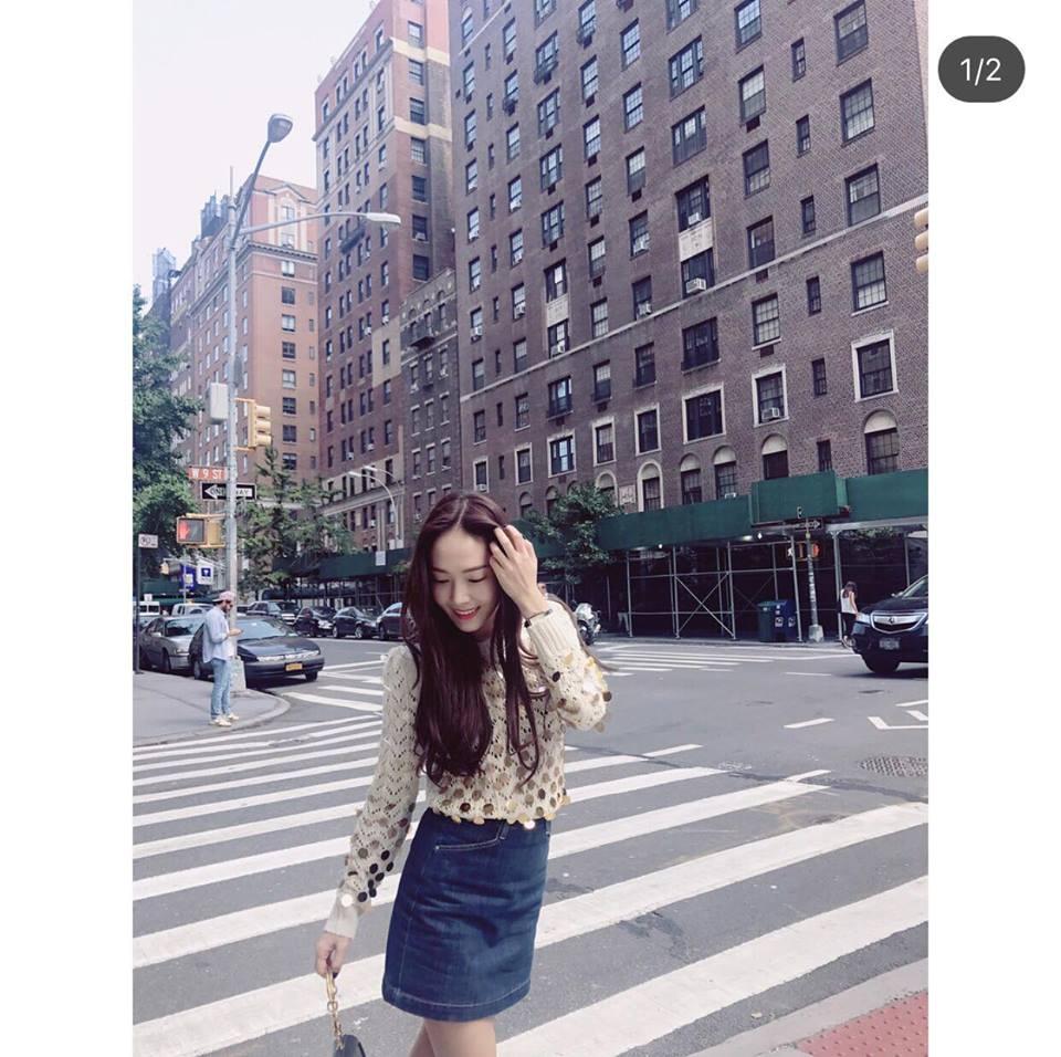 Park Shin Hye - Jessica diện street style cực chất trong Tuần lễ thời trang New York-9