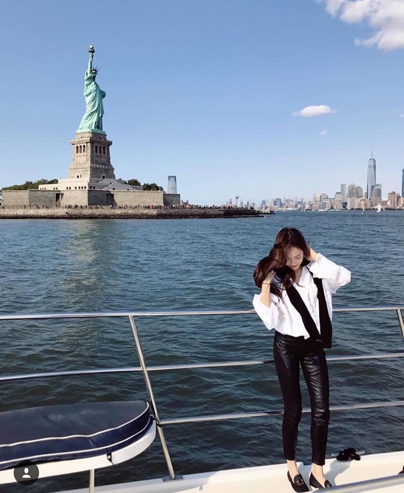Park Shin Hye - Jessica diện street style cực chất trong Tuần lễ thời trang New York-10