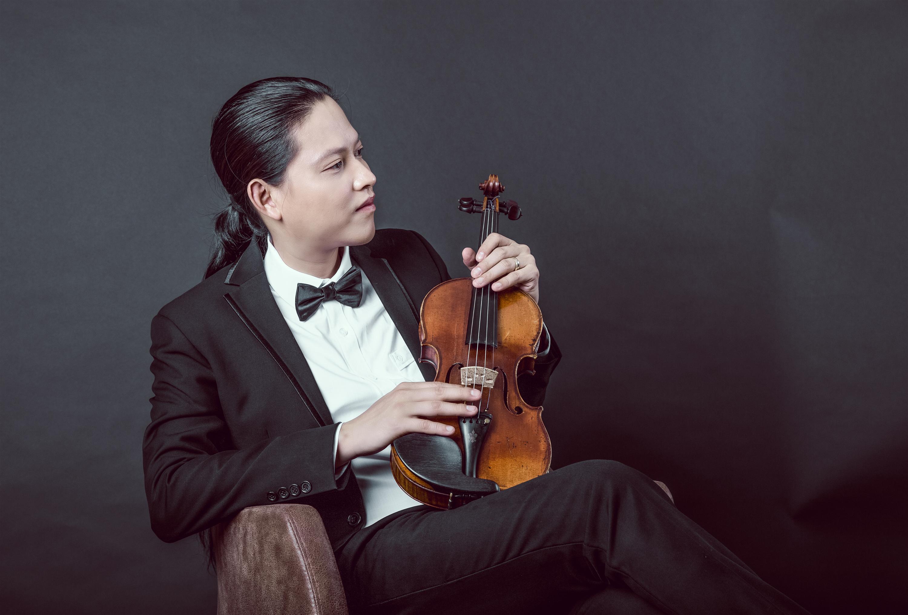 Nghe lại những bản tình ca xứ Hàn bất hủ qua tiếng violin của Tú Xỉn-2