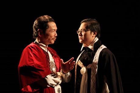 Đặt lên bàn cân tài năng của NSND Anh Tú và Xuân Bắc-13