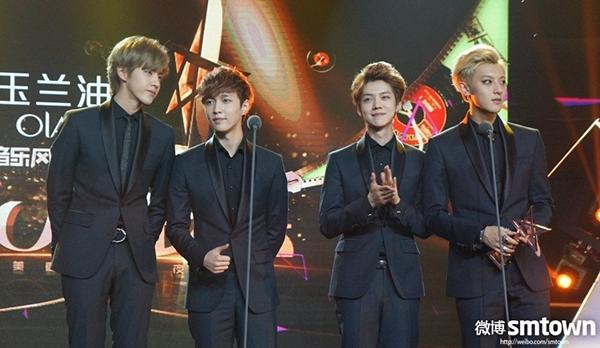 Thần tượng ngoại quốc tách nhóm ở Kpop: May hay khôn?-1