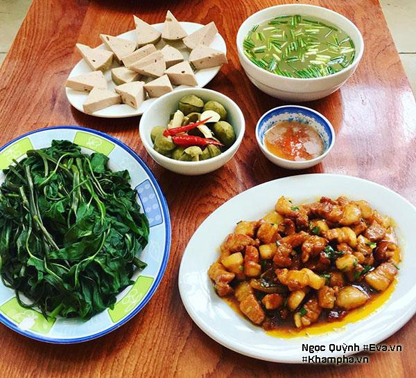 Trầm trồ với những mâm cơm 1 người đến cọng rau cũng chỉn chu của 9x độc thân xinh xắn-4