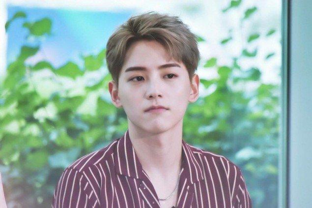 Sao Hàn 16/9: Nam thần tượng gây shock khi sở hữu vẻ ngoài hệt như con gái-10