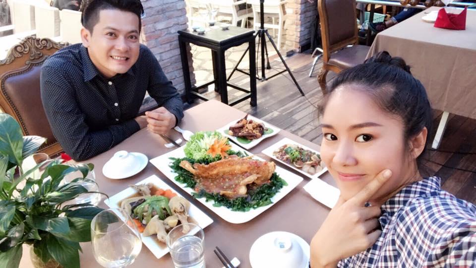 Tin sao Việt 16/9: Tăng Thanh Hà rạng rỡ đi hẹn hò hội chị em bạn dì-7