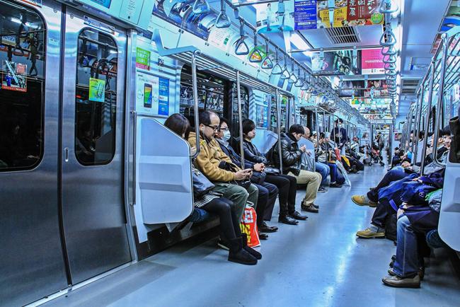 Các phương tiện giao thông ở Nhật Bản du khách đi bụi cần lưu ý-3