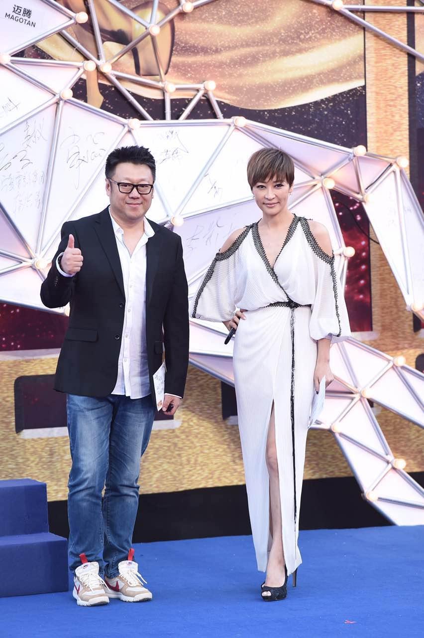 Dàn sao khủng đổ bộ giải Kim Kê, Phạm Băng Băng đến muộn vẫn trở thành tâm điểm-14