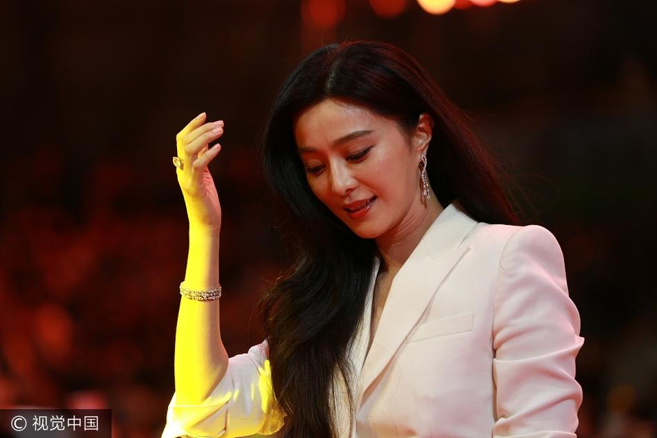 Phạm Băng Băng nhắn nhủ Lý Thần: Em không cần sao trên trời, chỉ ước hạnh phúc nơi hồng trần-12