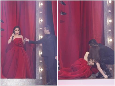 Hương Tràm ngã dúi dụi vì chiếc váy quá khổ