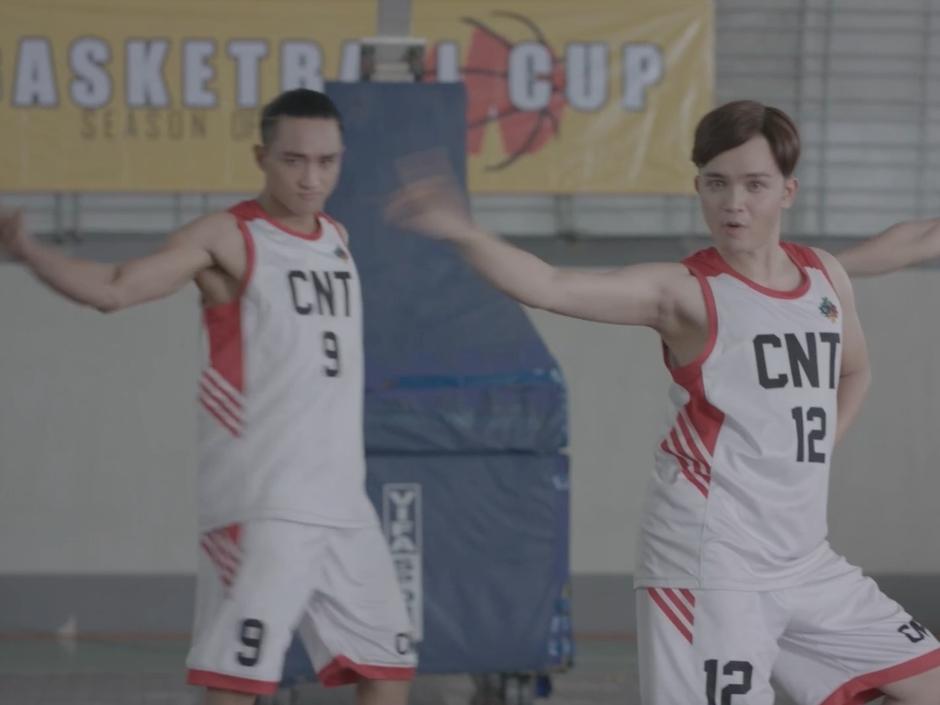 Rocker Nguyễn giải thích về sự cố hát live thảm họa với Minh Hằng-4