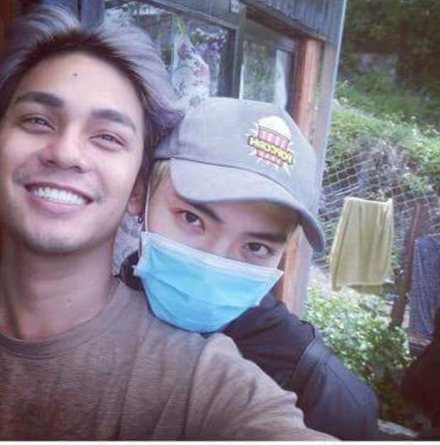 Sau Sơn Ngọc Minh, Erik lại vướng tin đồn tình cảm với trai lạ-5