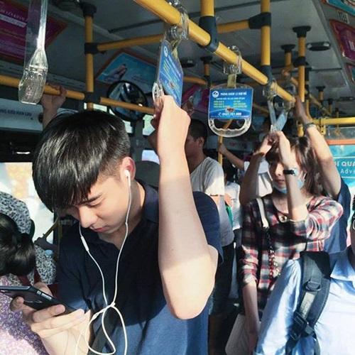 Điểm danh những soái ca bất ngờ nổi tiếng bởi một bức ảnh-2