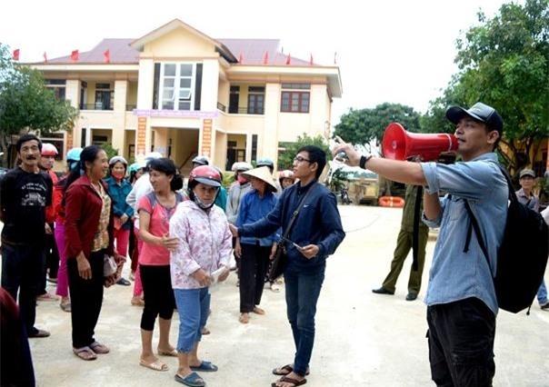 MC Phan Anh đanh thép đáp trả anti-fan: muốn hại nhau thì chọn cách có não tí, lũ khốn-1