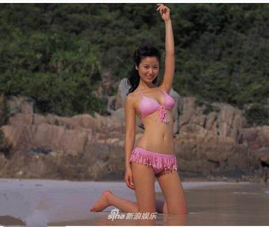 Sau nhiều scandal, Lâm Tâm Như bị khui lại loạt ảnh bikini nóng bỏng-2