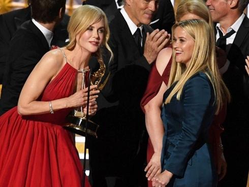 Nghệ sĩ Hãng phim truyện VN kêu cứu-2