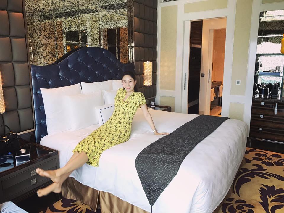 Tin sao Việt 18/9: Hồ Ngọc Hà khám phá Pháp cùng người đàn ông sẵn sàng làm mọi thứ vì cô-10