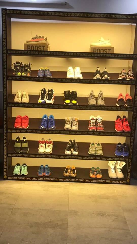 Cậu bé Sài Gòn gây tranh cãi khi có bộ sưu tập giày giá trị ở tuổi 12-2