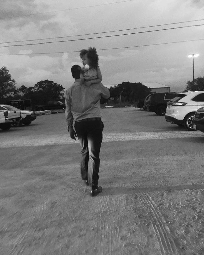 3 tuổi phải ăn thịt sống cầm hơi, trộm cắp đầu đường xó chợ, và một thứ đã khiến đời anh sang trang-6