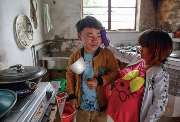 Cuộc sống thần tiên của cặp đôi tí hon khiến cả thế giới ghen tỵ-3