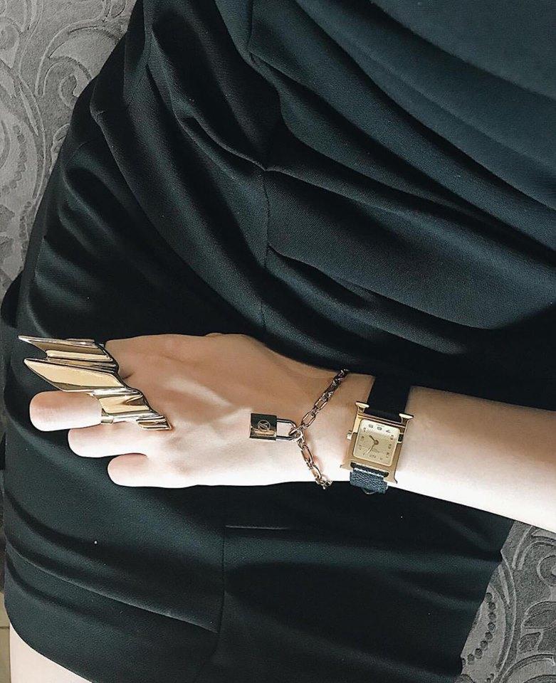 Huyền My chi mạnh cho hàng hiệu trước khi bắt đầu cuộc đua Miss Grand International 2017-4