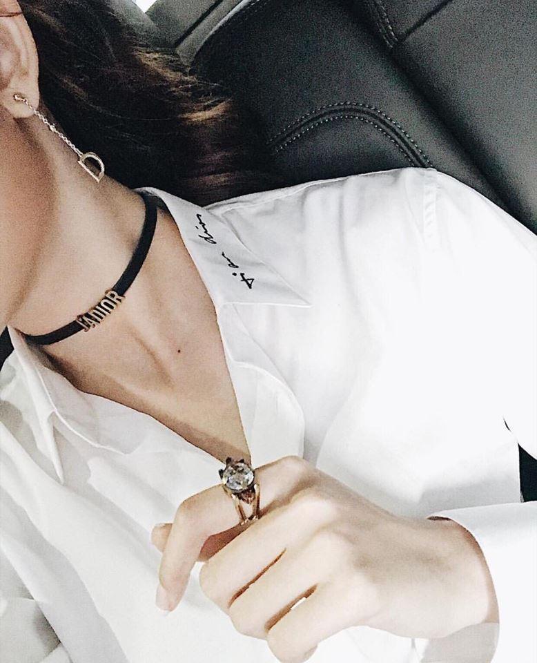 Huyền My chi mạnh cho hàng hiệu trước khi bắt đầu cuộc đua Miss Grand International 2017-6