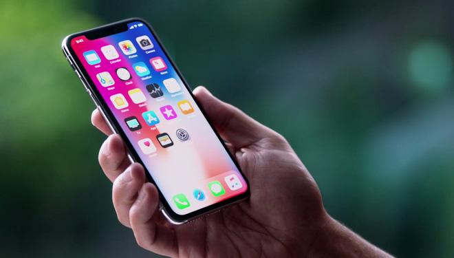 iPhone X giá càng cao, người dùng càng điên cuồng mua táo-1