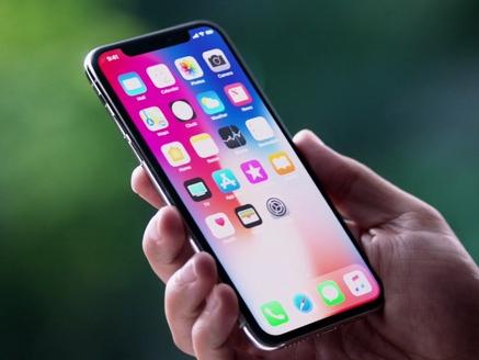 iPhone 8 đầu tiên về Việt Nam giá từ 19,9 triệu đồng-1